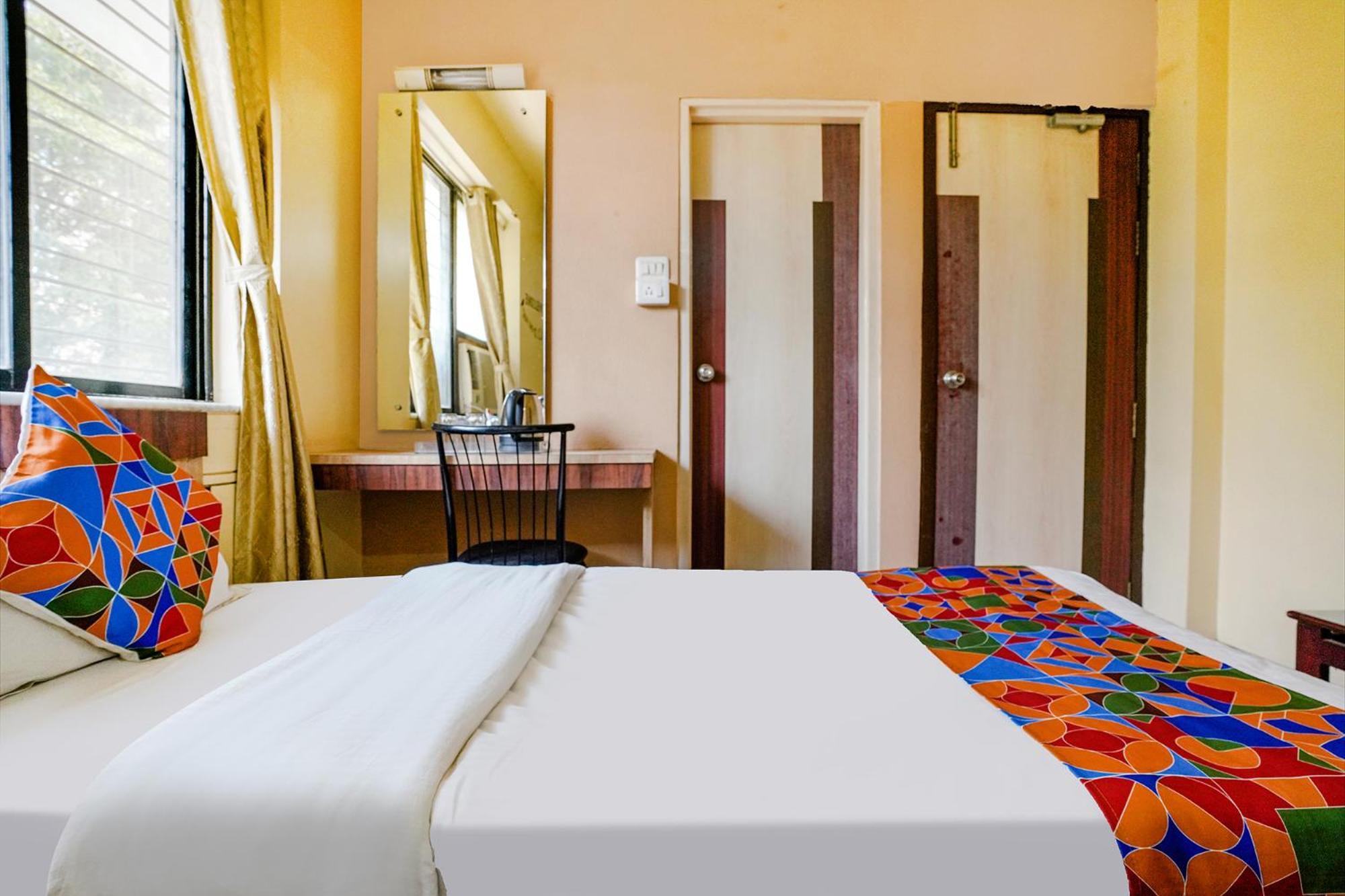 Fabhotel Samrat 纳西克 外观 照片